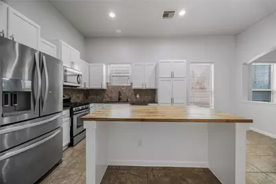 13211 Davenport Hills Lane, Humble, TX 77346 - Photo 7