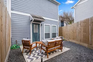 3209 Chenevert St, Houston, TX 77004 - Photo 5