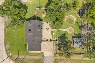 1500 Massey Tompkins Rd, Baytown, TX 77521 - Photo 3