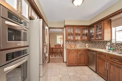 9811 Rocktree Drive, Houston, TX 77040 - Photo 11