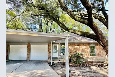 634 Twinbrooke Drive, Houston, TX 77037 - Photo 19