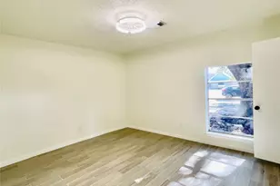 634 Twinbrooke Dr, Houston, TX 77037 - Photo 11