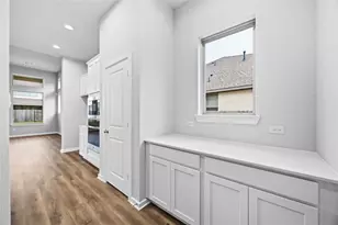 2808 Gran Castillo Dr, La Marque, TX 77568 - Photo 13
