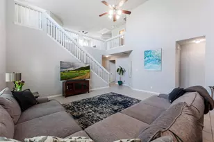 2073 Lepper St, Alvin, TX 77511 - Photo 9