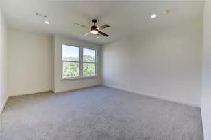 2922 El Fenice Ln, Houston, TX 77057 - Photo 11