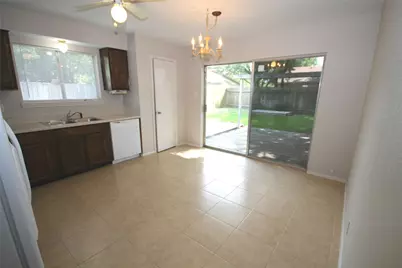 1106 Ravenscourt Drive, Sugar Land, TX 77498 - Photo 7