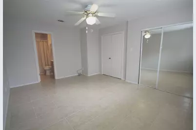 1106 Ravenscourt Drive, Sugar Land, TX 77498 - Photo 9
