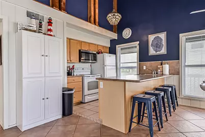 12600 W Ventura Drive, Galveston, TX 77554 - Photo 17