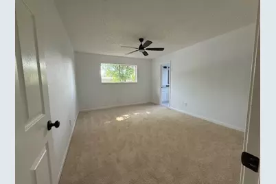 501 Valley Brook Drive, La Porte, TX 77571 - Photo 13