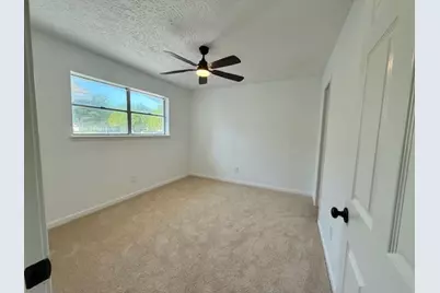 501 Valley Brook Drive, La Porte, TX 77571 - Photo 15