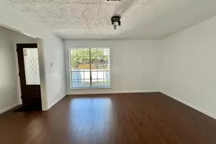 501 Valley Brook Dr, La Porte, TX 77571 - Photo 3