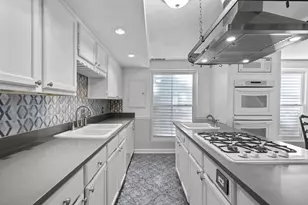 611 Church St, Galveston, TX 77550 - Photo 15