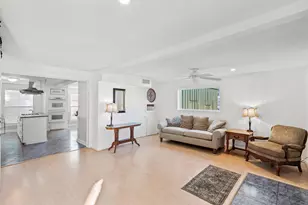 611 Church St, Galveston, TX 77550 - Photo 11