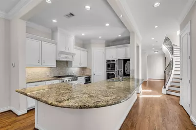 5114 Rose Street, Houston, TX 77007 - Photo 9