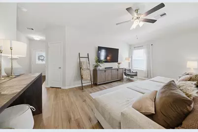 1111 Briscoe Street, Brenham, TX 77833 - Photo 9