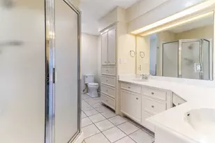 102 Paradise Valley Dr, West Columbia, TX 77486 - Photo 13