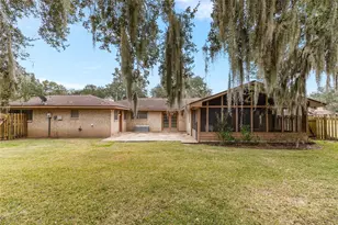 102 Paradise Valley Dr, West Columbia, TX 77486 - Photo 23