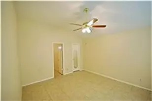 15518 Town Green Dr, Houston, TX 77083 - Photo 3