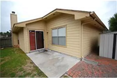 15518 Town Green Drive, Houston, TX 77083 - Photo 9