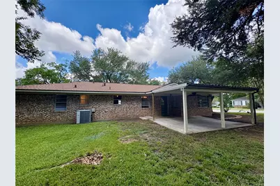 1801 Beazley Street, Brenham, TX 77833 - Photo 19