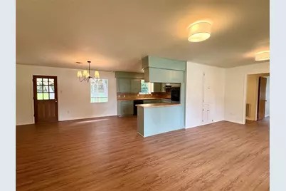 1801 Beazley Street, Brenham, TX 77833 - Photo 5