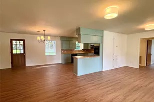 1801 Beazley St, Brenham, TX 77833 - Photo 5