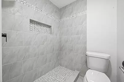 8726 Wilcrest Drive #8726, Houston, TX 77099 - Photo 3