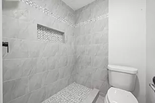8726 Wilcrest Dr, Houston, TX 77099 - Photo 3