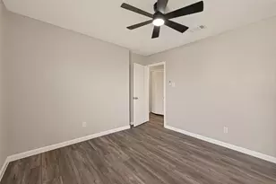 7622 Poitiers Dr, Houston, TX 77071 - Photo 35