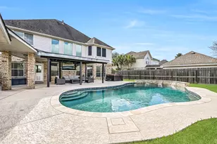 1915 Blue Quail Dr, Friendswood, TX 77546 - Photo 29