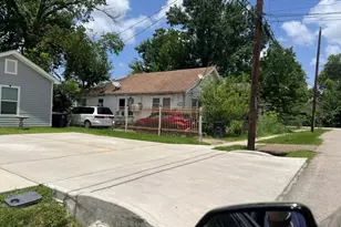 833 Wilkes St, Houston, TX 77009 - Photo 7