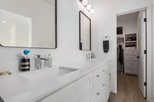 203 Danna Ln, Houston, TX 77009 - Photo 41