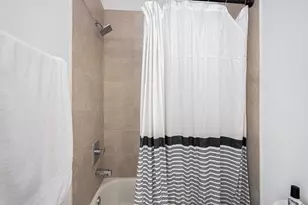 203 Danna Ln, Houston, TX 77009 - Photo 43