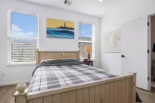 203 Danna Ln, Houston, TX 77009 - Photo 39