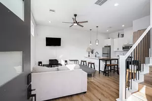 203 Danna Ln, Houston, TX 77009 - Photo 25