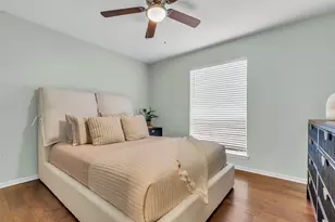 11407 Overbrook Ln, Houston, TX 77077 - Photo 19