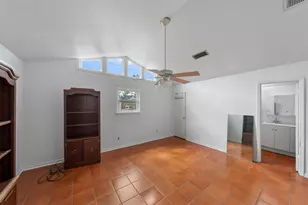 7303 Long Point Rd, Houston, TX 77055 - Photo 13