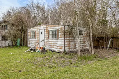 11910 Cedar Gully Road, Beach City, TX 77523 - Photo 45