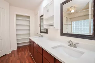 2102 Landcircle Ct, Sugar Land, TX 77478 - Photo 13