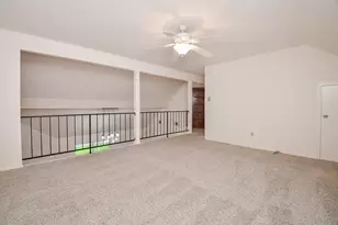 2102 Landcircle Ct, Sugar Land, TX 77478 - Photo 17