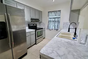 4430 Smooth Oak Ln, Houston, TX 77053 - Photo 7