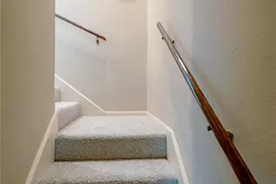 11711 Memorial Dr, Houston, TX 77024 - Photo 15