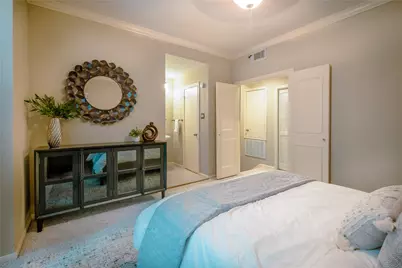 11711 Memorial Drive #367, Houston, TX 77024 - Photo 21