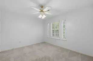 1321 El Camino Village Dr, Webster, TX 77058 - Photo 13