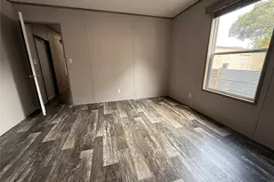 2243 County Rd 130, Pearland, TX 77581 - Photo 9