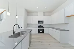 3010 La Rambla Dr, Houston, TX 77047 - Photo 5