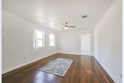 7546 Greendowns Street, Houston, TX 77087 - Photo 7