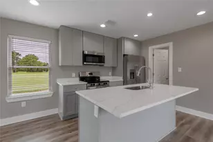 250 N Shady Oaks Dr, Point Blank, TX 77364 - Photo 7