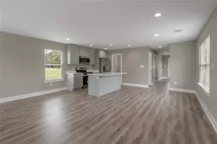 250 N Shady Oaks Dr, Point Blank, TX 77364 - Photo 11