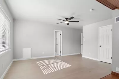 10423 Quiet Hill Road, La Porte, TX 77571 - Photo 13